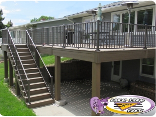 Decks-Decks-More-Decks-Omaha-contractors